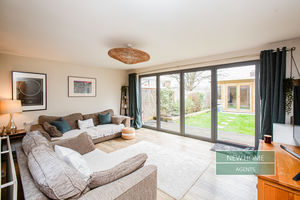 Photo 16- click for photo gallery